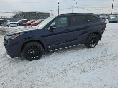 2025 Toyota Highlander XSE AWD 2.4L