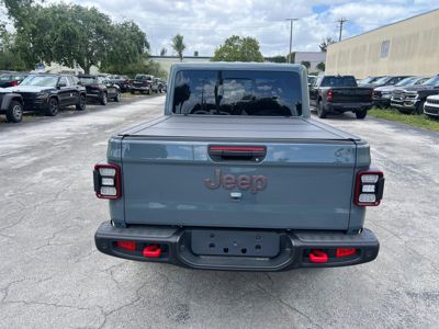 2025 Jeep Gladiator