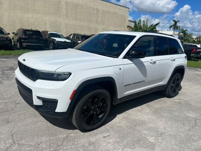 2024 Jeep GRAND CHEROKEE LIMITED PHEV RHD