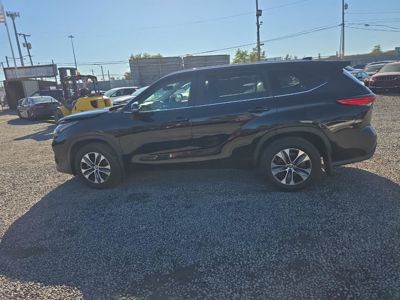 2023 Toyota Highlander XLE 2.4L