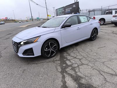 2025 Nissan Altima SR 2.5L