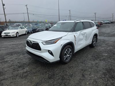 2024 Toyota Highlander XLE AWD 2.4L