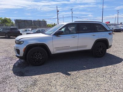 2024 Jeep Grand Cherokee Altitude X 4X4 3.6L
