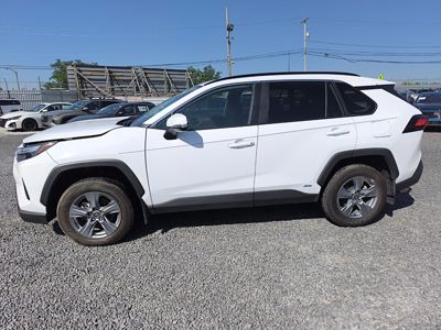 2024 Toyota RAV-4 XLE AWD 2.5L Hybrid