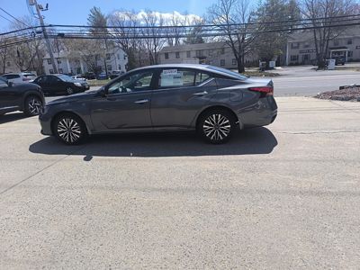 2025 Nissan Altima