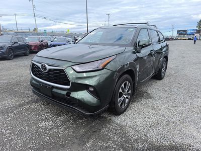 2025 Toyota Highlander XLE AWD 2.4L