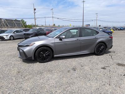 2025 Toyota Camry SE AWD 2.5L Hybrid