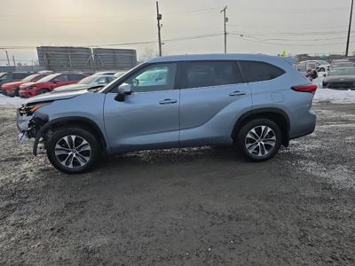 2023 Toyota Highlander XLE AWD 2.5L Hybrid