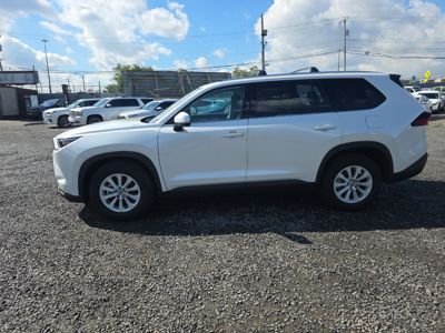 2026 Toyota Grand Highlander XLE AWD 2.5L Hybrid