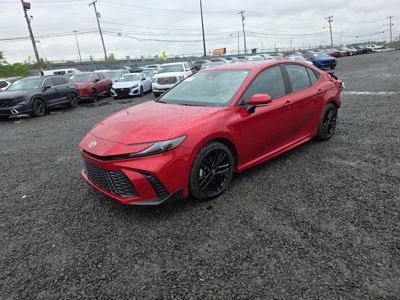 2025 Toyota Camry SE 2.5L Hybrid