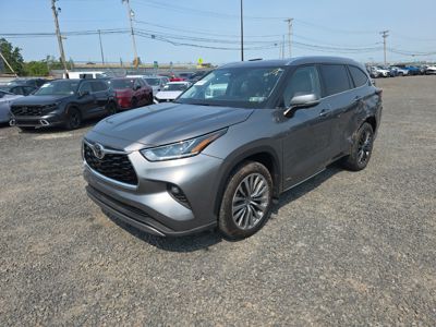 2025 Toyota Highlander 25th Anniversary AWD 2.5L Hybrid