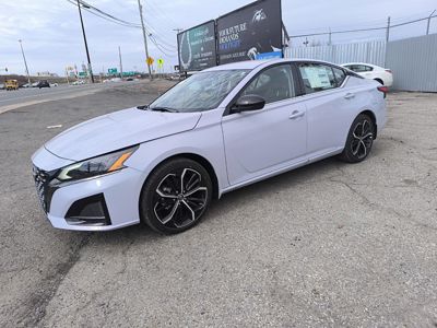 2025 Nissan Altima SR 2.5L