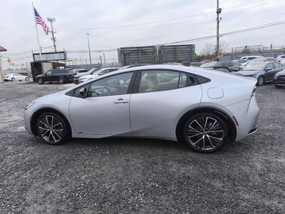 2025 Toyota Prius Limited AWD 2.0L Hybrid
