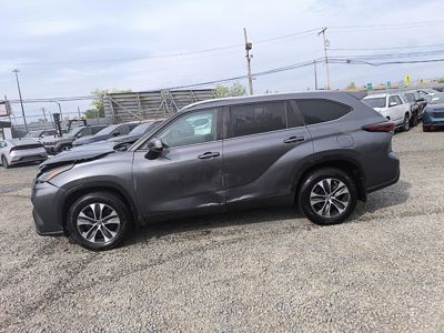 2024 Toyota Highlander XLE AWD 2.4L