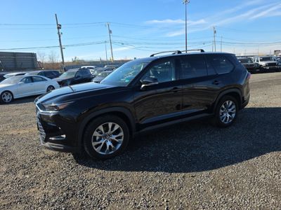 2025 Toyota Grand Highlander Limited AWD 2.5L Hybrid