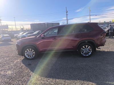 2025 Toyota Grand Highlander Platinum AWD 2.4L