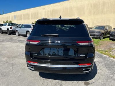 2022 Jeep Grand Cherokee