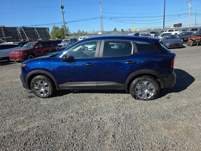 2025 Nissan Kicks S AWD 2.0L