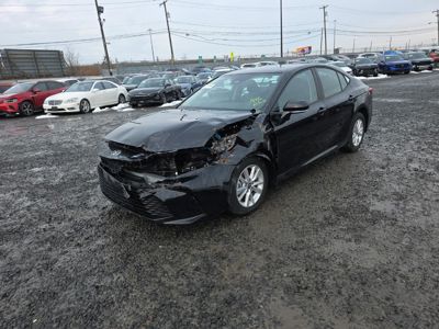 2025 Toyota Camry LE 2.5L Hybrid