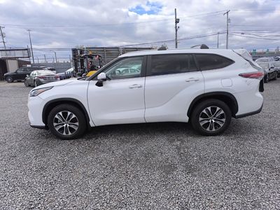 2023 Toyota Highlander XLE AWD 2.4L
