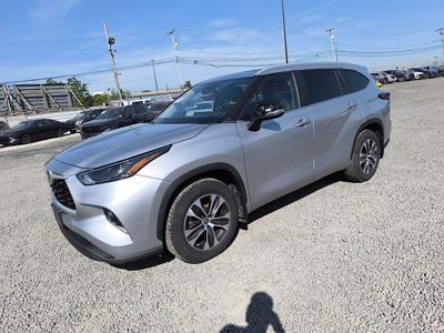 2023 Toyota Highlander XLE 2.4L