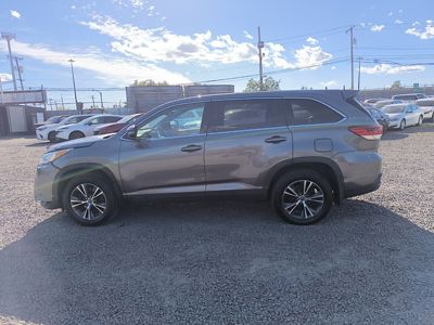 2019 Toyota Highlander LE AWD 3.5L