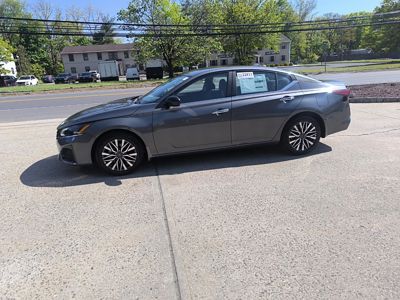 2025 Nissan Altima