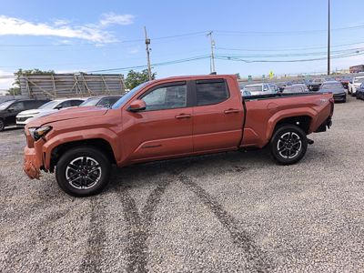 2025 Toyota Tacoma TRD-Sport 4X4 2.4L