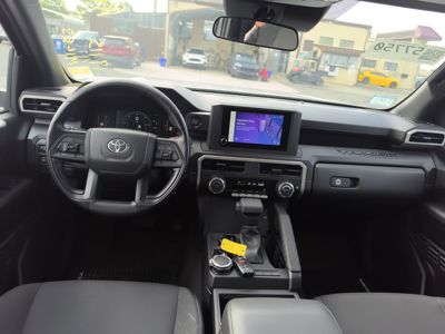 2024 Toyota Tacoma SR 4X4 2.4L
