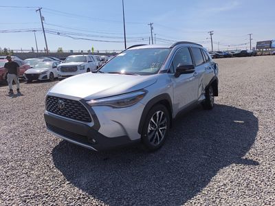 2025 Toyota Corolla Cross XLE 2.0L