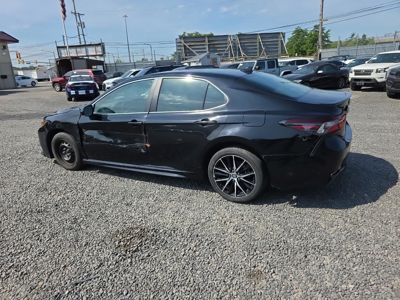 2024 Toyota Camry SE 2.5L
