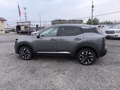 2025 Nissan Kicks SV AWD 2.0L