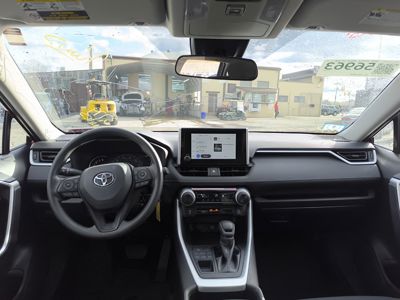 2024 Toyota RAV-4 LE AWD 2.5L