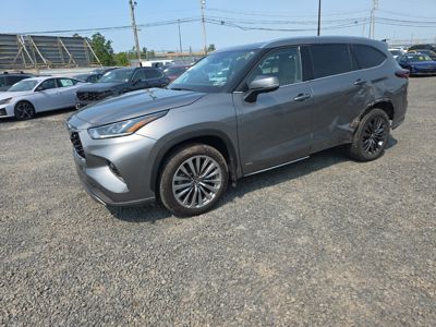 2025 Toyota Highlander 25th Anniversary AWD 2.5L Hybrid