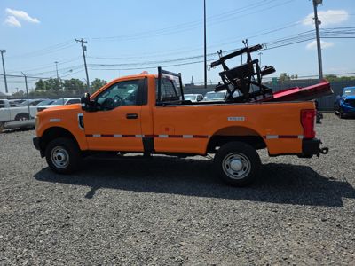 2017 Ford F-250 XL 4X4 6.2L W/PLOW