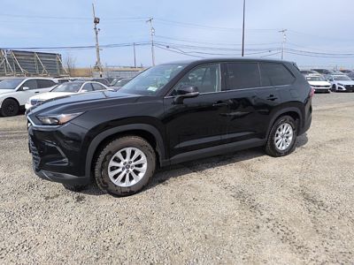 2024 Toyota Grand Highlander XLE AWD 2.5L Hybrid