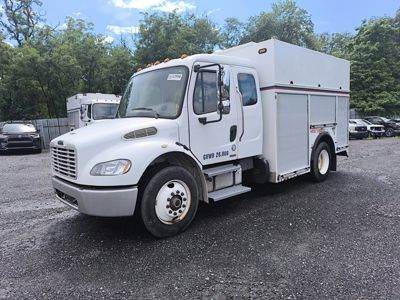 2011 Freightliner M21 - Stock 22998