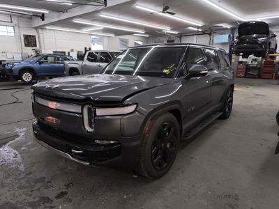 2024 Rivian R1S Adventure 4X4 - Stock 57041
