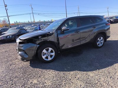 2023 Toyota Highlander LE AWD 2.4L