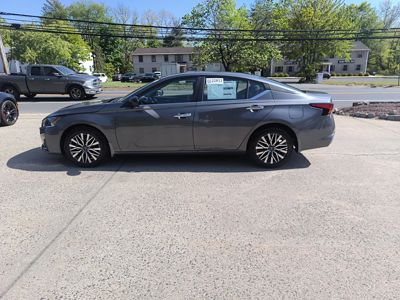 2025 Nissan Altima