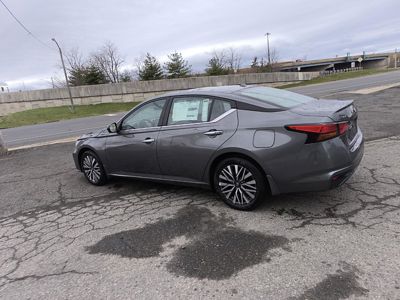 2025 Nissan Altima SV 2.5L
