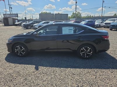 2025 Nissan Sentra SV 2.0L