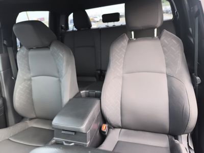 2024 Toyota Tacoma SR 4X4 2.4L