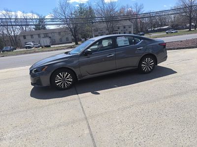 2025 Nissan Altima