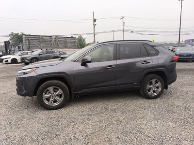 2025 Toyota RAV-4 XLE AWD 2.5L Hybrid