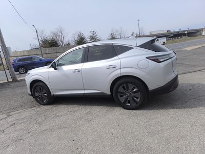 2025 Nissan Murano SL AWD 2.0L