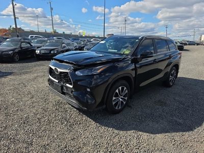 2023 Toyota Highlander XLE AWD 2.4L