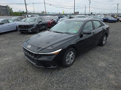2025 Hyundai Elantra SE 2.0L