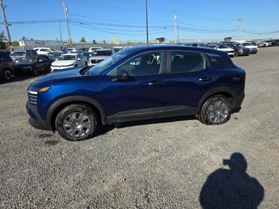 2025 Nissan Kicks S AWD 2.0L