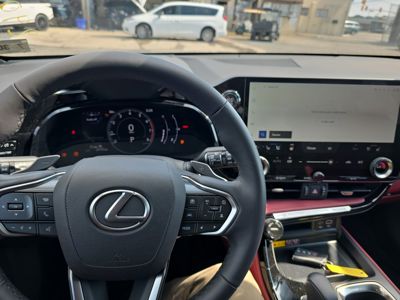 2025 Lexus NX-350 Premium AWD 2.4L